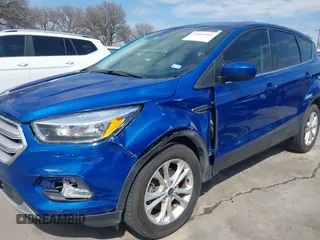 2019 Ford Escape SE with VIN 1FMCU0GD4KUB77720, listed as a IAAI auction lot 41681062 with 94,280 mi miles. Bid and sale history available at carsss.com. Image 6.