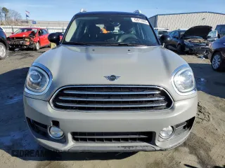 2019 MINI Countryman Cooper with VIN WMZYS7C54K3F44714, listed as a Copart auction lot 42613965 with 118,112 mi miles and Salvage Title. Bid and sale history available at carsss.com. Image 5.
