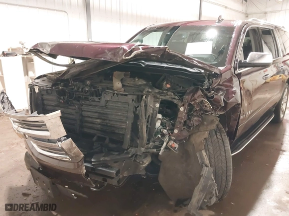 2017 Chevrolet Suburban Premier with VIN 1GNSKJKC4HR302244, listed as a IAAI auction lot 40850765 with 180,694 mi miles. Bid and sale history available at carsss.com. Image 6.