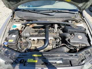 2004 Volvo V70 XC Cross Country z VIN YV1SZ59H141136720, wystawiony jako Copart lot #54474675 z przebiegiem 176 436 mil mil oraz Szkoda całkowita • Salvage title. Historia ofert i sprzedaży dostępna na DreamBid. Obrazek 11.