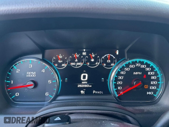 2019 Chevrolet Suburban Premier with VIN 1GNSKJKC3KR183500, listed as a Copart auction lot 42046615 with 253,160 mi miles and Clean Title. Bid and sale history available at DreamBid. Image 8.