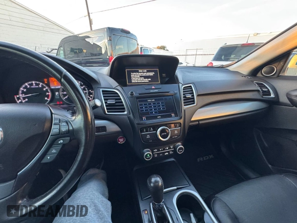 2018 Acura RDX Technology with VIN 5J8TB3H50JL010568, listed as a Copart auction lot 87761635 with 129,034 mi miles and Clean Title. Bid and sale history available at DreamBid. Image 9.