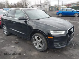 2015 Audi Q3 Premium Plus z VIN WA1EFCFS6FR012425, wystawiony jako IAAI lot #42042484 z przebiegiem 139 012 mil mil oraz . Historia ofert i sprzedaży dostępna na DreamBid. Obrazek 1.