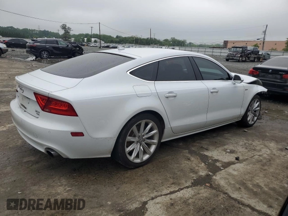 2015 Audi A7 Premium Plus with VIN WAUWGAFC2FN016867, listed as a Copart auction lot 57222335 with 86,014 mi miles and Salvage title. Bid and sale history available at DreamBid. Image 3.