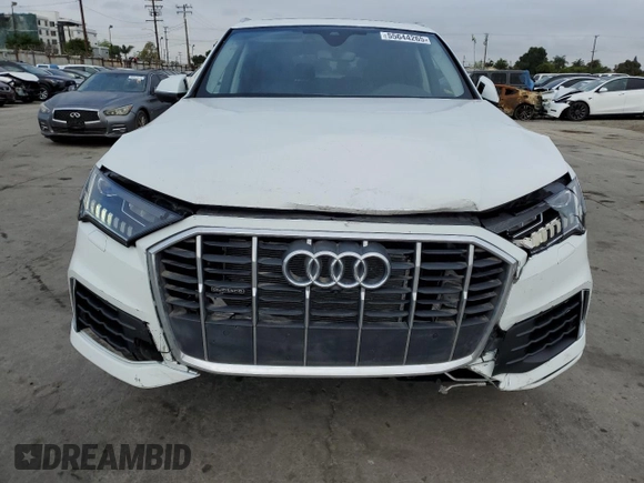 2024 Audi Q7 Premium Plus with VIN WA1LXBF73RD005671, listed as a Copart auction lot 55644265 with 17,711 mi miles and Clean title. Bid and sale history available at DreamBid. Image 5.