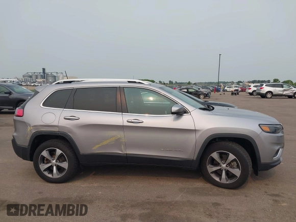 2020 Jeep Cherokee Limited with VIN 1C4PJMDX6LD523966, listed as a IAAI auction lot 42385550 with 40,803 mi miles and . Bid and sale history available at DreamBid. Image 13.
