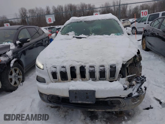 2016 Jeep Cherokee Latitude with VIN 1C4PJMCS0GW193936, listed as a IAAI auction lot 41440254 with 156,477 mi miles. Bid and sale history available at carsss.com. Image 12.