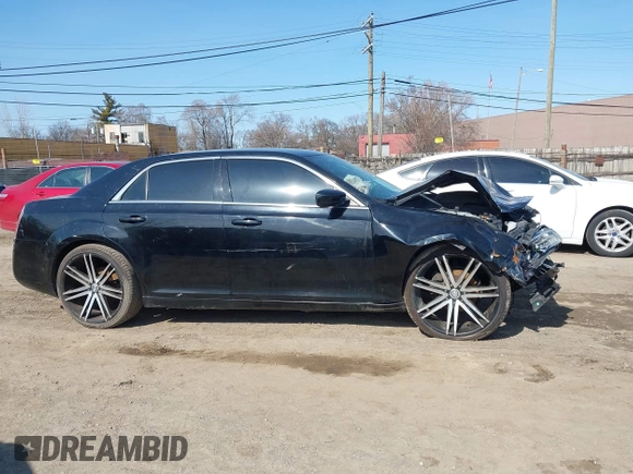 2014 Chrysler 300 with VIN 2C3CCAAG3EH285743, listed as a IAAI auction lot 41773664 with 182,034 mi miles. Bid and sale history available at carsss.com. Image 13.