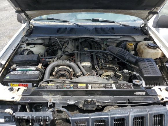 1995 Jeep Grand Cherokee Laredo с VIN 1J4GZ58S5SC724222, выставлен на аукционе Copart как лот 57837155 с пробегом 246 303 миль миль и Списание • Salvage title. История ставок и продаж доступна на DreamBid. Изображение 12.