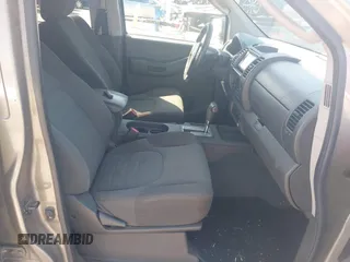 2007 Nissan Xterra SE z VIN 5N1AN08UX7C534219, wystawiony jako IAAI lot #42299037 z przebiegiem 202 379 mil mil oraz . Historia ofert i sprzedaży dostępna na DreamBid. Obrazek 5.