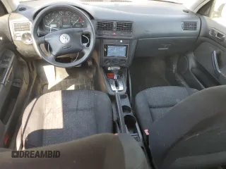 2004 Volkswagen Golf GL с VIN 9BWFL61J744017815, выставлен на аукционе Copart как лот 60101185 с пробегом 254 490 миль миль и Чистый • Clean title. История ставок и продаж доступна на DreamBid. Изображение 8.