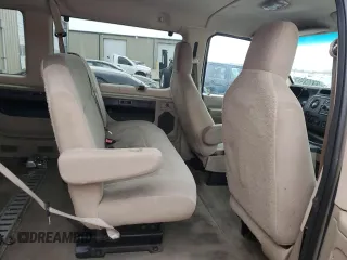 2009 Ford Econoline Passenger XL with VIN 1FBNE31L59DA66684, listed as a Copart auction lot 45388655 with 185,005 mi miles and Clean title. Bid and sale history available at DreamBid. Image 10.
