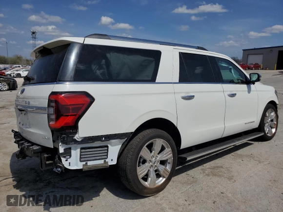 2024 Ford Expedition Max Platinum with VIN 1FMJK1M87REA37031, listed as a Copart auction lot 50388615 with 6,900 mi miles and Salvage title. Bid and sale history available at DreamBid. Image 3.