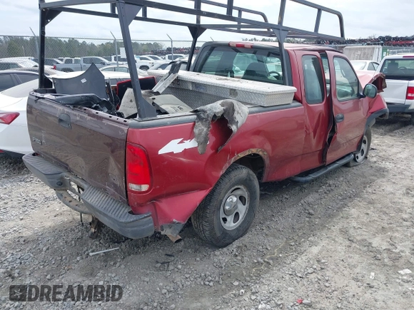 2002 Ford F-150 XL z VIN 1FTRX18W82NA64374, wystawiony jako IAAI lot #41812500 z przebiegiem 254 146 mil mil oraz . Historia ofert i sprzedaży dostępna na DreamBid. Obrazek 4.