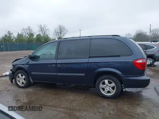 2007 Dodge Grand Caravan SE with VIN 1D4GP24R27B172322, listed as a IAAI auction lot 42005459 with 128,434 mi miles and . Bid and sale history available at DreamBid. Image 15.