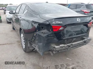 2019 Nissan Altima S with VIN 1N4BL4BV1KC239953, listed as a IAAI auction lot 42006788 with 172,042 mi miles and . Bid and sale history available at DreamBid. Image 3.