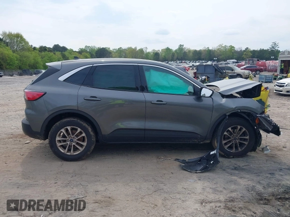 2022 Ford Escape SE with VIN 1FMCU9G64NUB95256, listed as a IAAI auction lot 42010127 with 32,009 mi miles and . Bid and sale history available at DreamBid. Image 13.