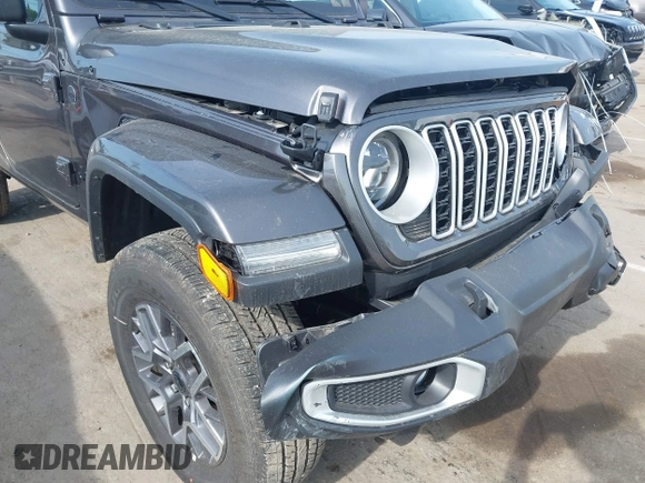 2025 Jeep Wrangler Sahara with VIN 1C4PJXEN5SW525130, listed as a IAAI auction lot 42174096 with 5,387 mi miles and . Bid and sale history available at DreamBid. Image 18.