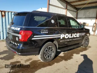 2024 Ford Expedition XL with VIN 1FMJU1G83REA45424, listed as a Copart auction lot 81004464 with 9,690 mi miles and Salvage Title. Bid and sale history available at carsss.com. Image 3.