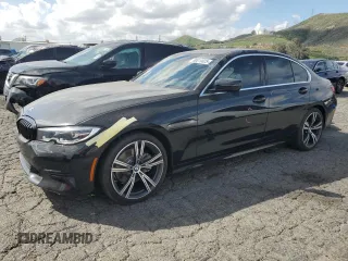 2020 BMW 3 Series 330i with VIN 3MW5R1J08L8B32611, listed as a Copart auction lot 50619825 with 22,277 mi miles and Salvage Title. Bid and sale history available at carsss.com. Image 1.