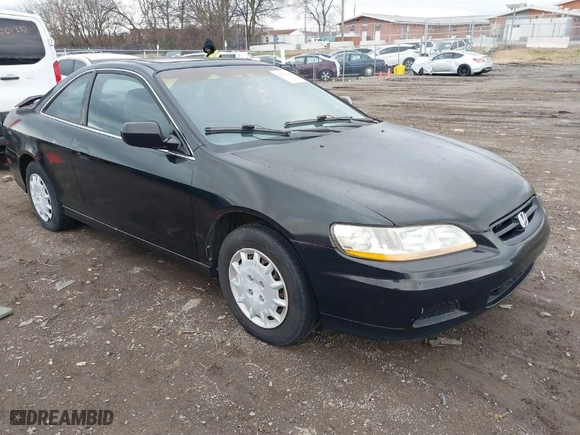 2001 Honda Accord Cpe EX with VIN 1HGCG32501A012049, listed as a IAAI auction lot 41541440 with 229,308 mi miles. Bid and sale history available at carsss.com. Image 1.