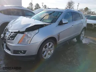 2015 Cadillac SRX Performance Collection with VIN 3GYFNFE34FS585940, listed as a IAAI auction lot 41138984 with NaN miles. Bid and sale history available at carsss.com. Image 17.