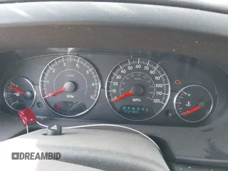 2006 Chrysler Sebring z VIN 1C3EL46X16N250100, wystawiony jako IAAI lot #42050055 z przebiegiem 102 484 mil mil oraz . Historia ofert i sprzedaży dostępna na DreamBid. Obrazek 7.