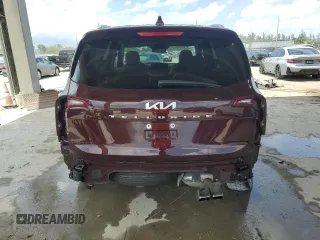 2022 Kia Telluride SX with VIN 5XYP54HC7NG281592, listed as a Copart auction lot 61362775 with 30,821 mi miles and Salvage title. Bid and sale history available at DreamBid. Image 6.
