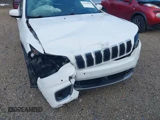 2019 Jeep Cherokee Limited with VIN 1C4PJLDB9KD469835, listed as a IAAI auction lot 41950965 with 80,576 mi miles. Bid and sale history available at carsss.com. Image 6.