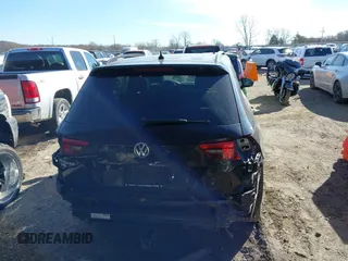 2019 Volkswagen Tiguan SE with VIN 3VV3B7AX2KM075179, listed as a IAAI auction lot 41728654 with 108,388 mi miles and . Bid and sale history available at DreamBid. Image 17.