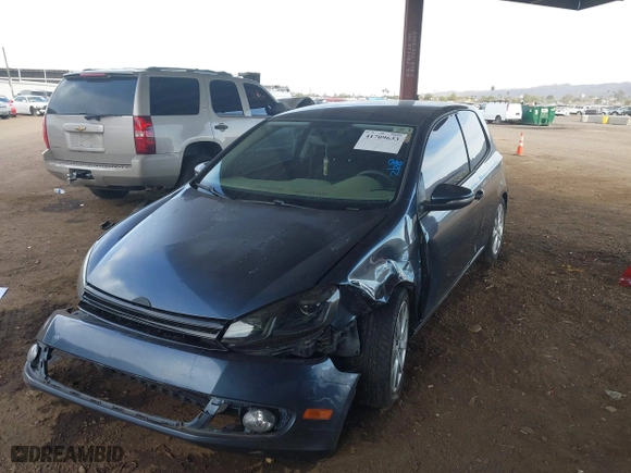 2011 Volkswagen Golf TDI w/Tech Pkg with VIN WVWBM7AJ6BW029953, listed as a IAAI auction lot 41709633 with 105,414 mi miles. Bid and sale history available at carsss.com. Image 17.
