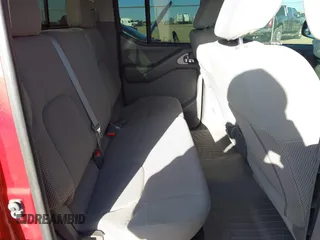 2015 Nissan Frontier SV with VIN 1N6AD0EV9FN700301, listed as a IAAI auction lot 41771088 with 136,749 mi miles and . Bid and sale history available at DreamBid. Image 8.