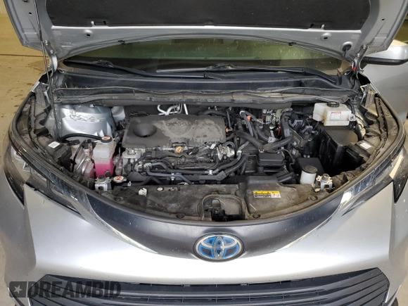 2022 Toyota Sienna LE with VIN 5TDKRKEC2NS090169, listed as a Copart auction lot 60974515 with 83,746 mi miles and Salvage title. Bid and sale history available at DreamBid. Image 12.