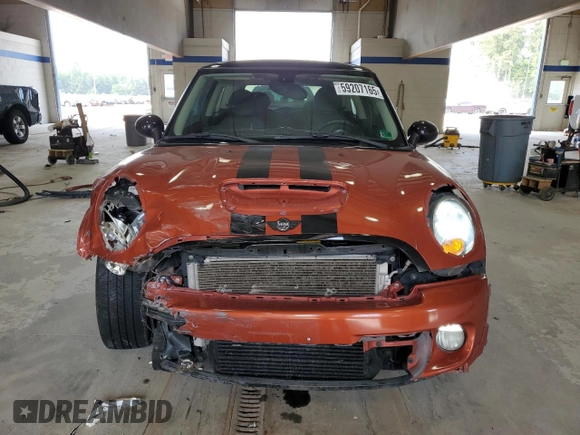 2013 MINI Hardtop S with VIN WMWSV3C52DT396176, listed as a Copart auction lot 59207165 with 104,194 mi miles and Salvage title. Bid and sale history available at DreamBid. Image 5.
