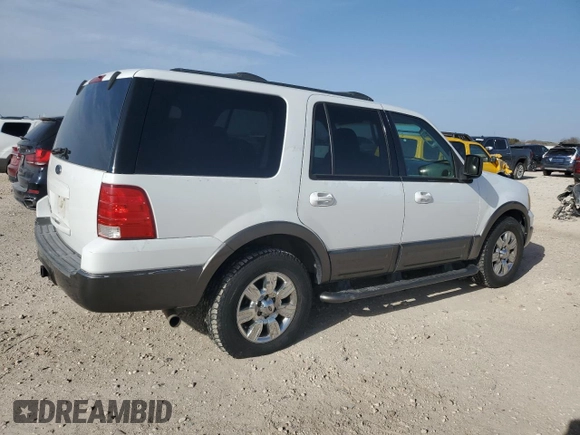 2004 Ford Expedition Special Service with VIN 1FMPU15L84LB05333, listed as a Copart auction lot 48160455 with 214,553 mi miles and Clean Title. Bid and sale history available at carsss.com. Image 3.