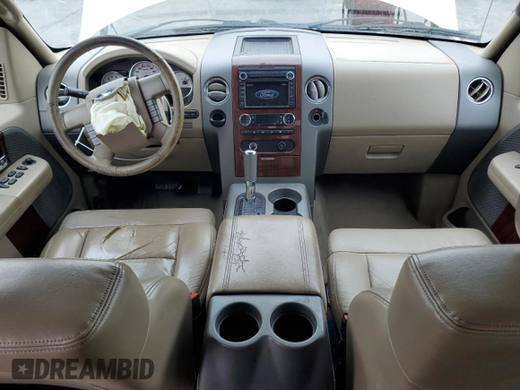2008 Ford F-150 XLT с VIN 1FTPW125X8FA67029, выставлен на аукционе Copart как лот 59308465 с пробегом 229 041 миль миль и Списание • Salvage title. История ставок и продаж доступна на DreamBid. Изображение 8.
