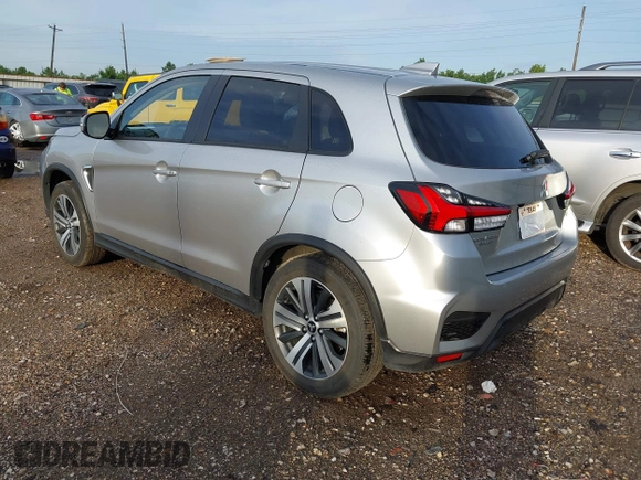 2024 Mitsubishi Outlander S z VIN JA4ARUAU8RU015154, wystawiony jako IAAI lot #42506748 z przebiegiem 18 231 mil mil oraz . Historia ofert i sprzedaży dostępna na DreamBid. Obrazek 3.