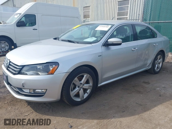 2015 Volkswagen Passat S with VIN 1VWAS7A33FC112747, listed as a IAAI auction lot 41808988 with 170,381 mi miles and . Bid and sale history available at DreamBid. Image 2.