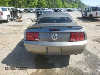 2005 Ford Mustang Deluxe with VIN 1ZVFT84N155232118, listed as a Copart auction lot 53033395 with 91,652 mi miles and Salvage Title. Bid and sale history available at carsss.com. Image 6.