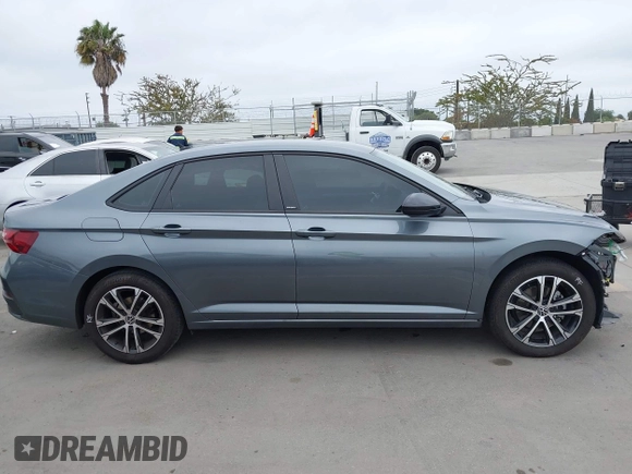 2024 Volkswagen Jetta Sport with VIN 3VWBM7BU6RM034053, listed as a IAAI auction lot 42425732 with 12,254 mi miles and . Bid and sale history available at DreamBid. Image 14.