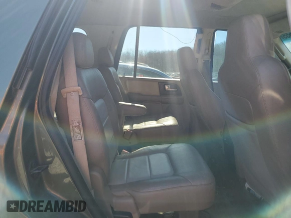 2003 Ford Expedition Eddie Bauer with VIN 1FMPU18L33LA51918, listed as a Copart auction lot 49985655 with 0 mi miles and Salvage Title. Bid and sale history available at carsss.com. Image 11.