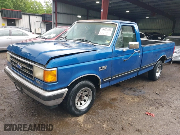 1990 Ford F-150 z VIN 1FTEF15N5LNB22374, wystawiony jako IAAI lot #42443032 z przebiegiem 97 868 mil mil oraz . Historia ofert i sprzedaży dostępna na DreamBid. Obrazek 17.