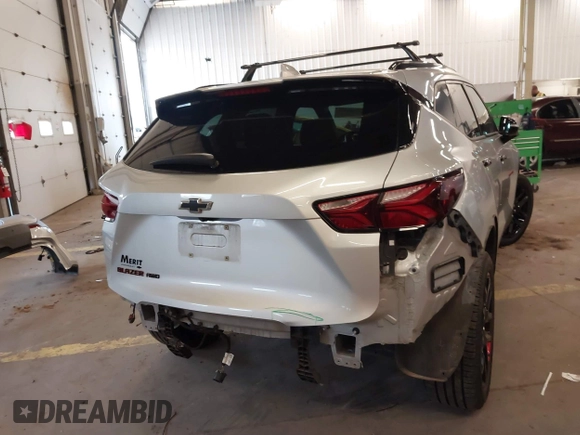2020 Chevrolet Blazer LT z VIN 3GNKBHRS9LS612174, wystawiony jako IAAI lot #41840890 z przebiegiem 53 782 mil mil oraz . Historia ofert i sprzedaży dostępna na DreamBid. Obrazek 17.