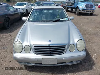 2000 Mercedes-Benz E 320 with VIN WDBJF65J9YB129649, listed as a IAAI auction lot 42020958 with 192,622 mi miles and . Bid and sale history available at DreamBid. Image 12.