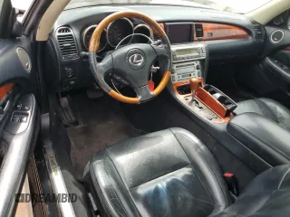 2002 Lexus SC 430 z VIN JTHFN48Y820017434, wystawiony jako Copart lot #56757195 z przebiegiem 148 382 mil mil oraz Szkody całkowita. Historia ofert i sprzedaży dostępna na DreamBid. Obrazek 8.