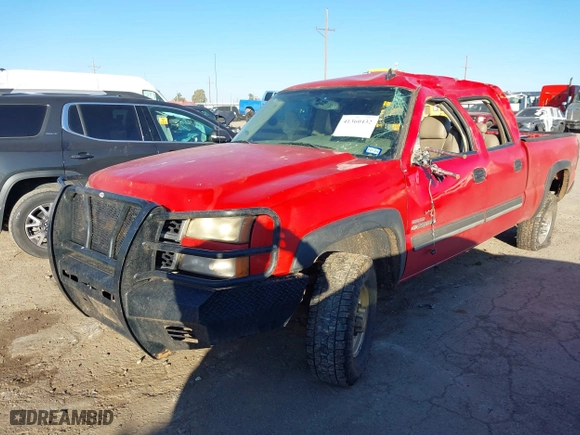 2006 Chevrolet Silverado 2500HD LT1 with VIN 1GCHK23D16F260761, listed as a IAAI auction lot 41360432 with 327,569 mi miles. Bid and sale history available at carsss.com. Image 17.