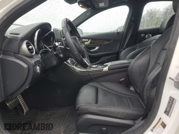 2017 Mercedes-Benz C 300 z VIN WDDWF4KB2HR242736, wystawiony jako Copart lot #57845665 z przebiegiem 138 182 mil mil oraz Szkoda całkowita • Salvage title. Historia ofert i sprzedaży dostępna na DreamBid. Obrazek 7.