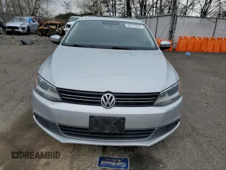 2014 Volkswagen Jetta TDI w/Premium with VIN 3VWLL7AJ6EM431528, listed as a Copart auction lot 48717075 with 149,664 mi miles and Salvage title. Bid and sale history available at DreamBid. Image 5.