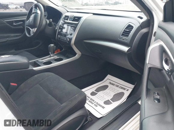 2015 Nissan Altima S with VIN 1N4AL3AP4FC568306, listed as a IAAI auction lot 41683484 with 223,450 mi miles and . Bid and sale history available at DreamBid. Image 5.