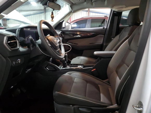 2025 Chevrolet TrailBlazer LT with VIN KL79MPSP2SB020768, listed as a Copart auction lot 88550295 with 3,118 mi miles and Salvage Title. Bid and sale history available at carsss.com. Image 7.